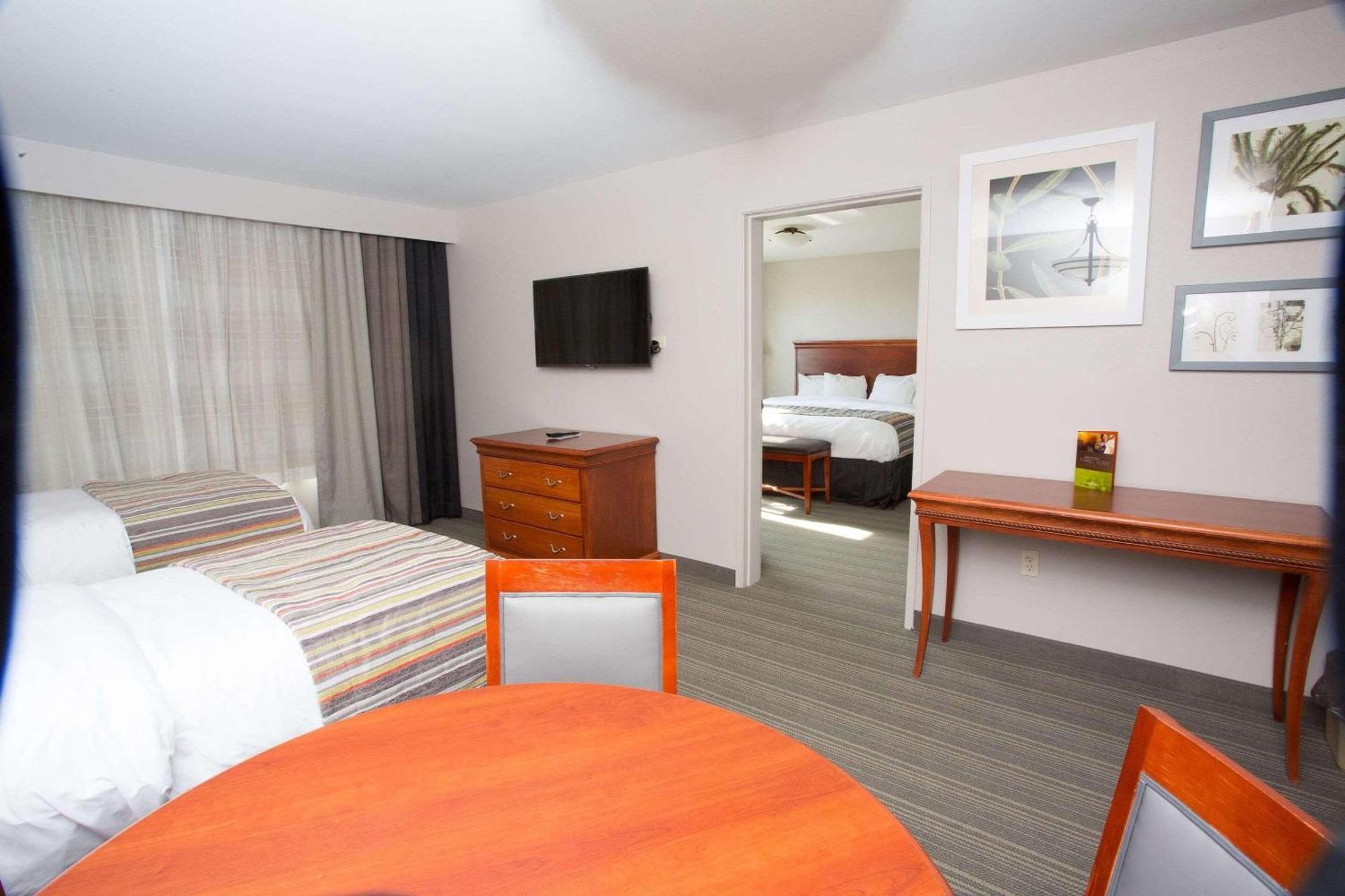 Country Inn & Suites By Radisson, Grand Forks, Nd Kültér fotó